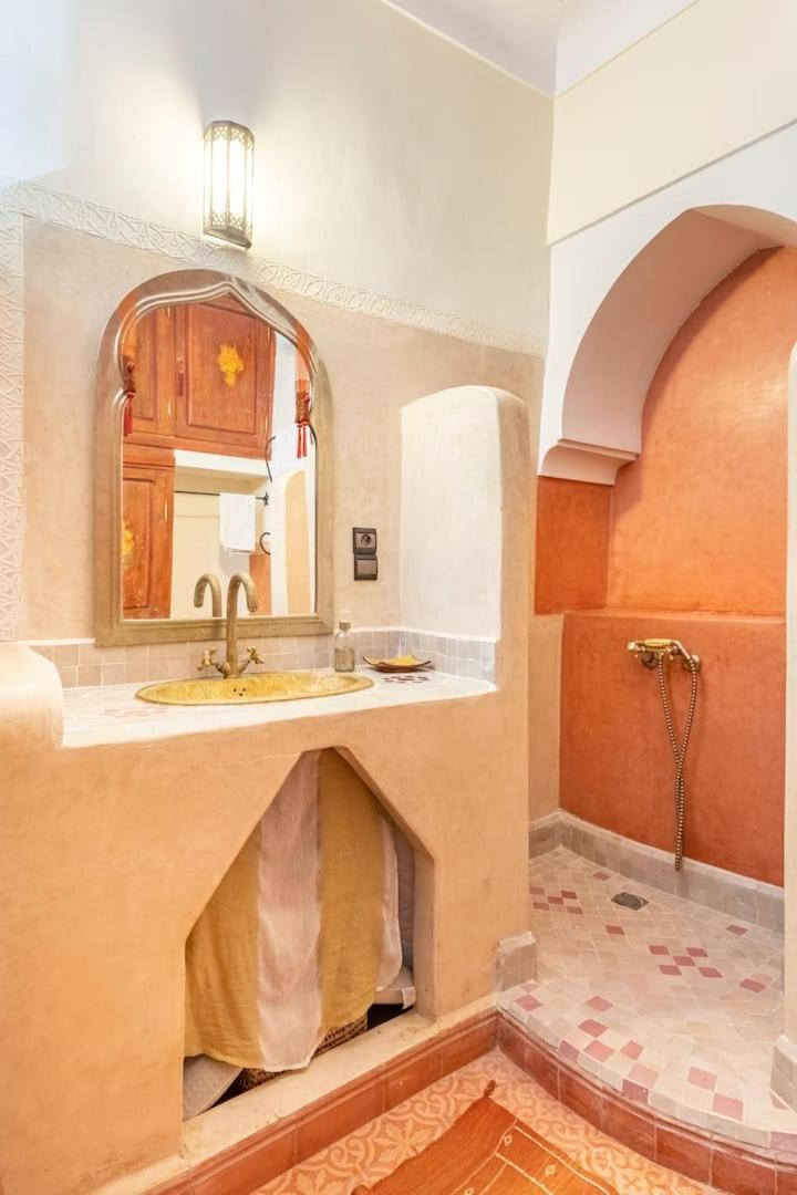 Riad Des Mile Nuits Vila Marraquexe Quarto foto